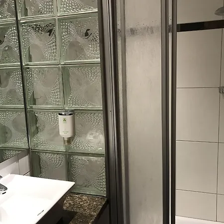 Flair Gruener Baum Szálloda 3*