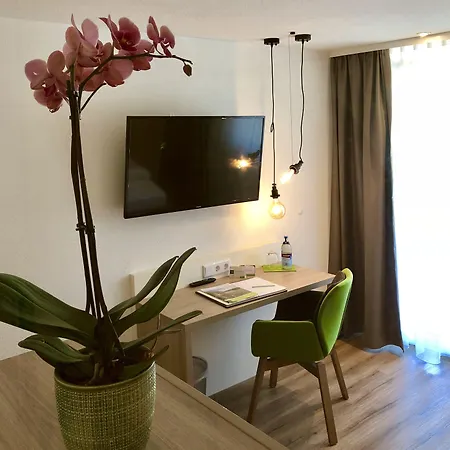 Flair Gruener Baum Szálloda