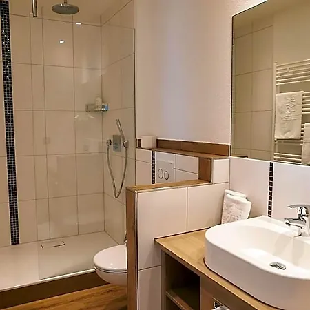 Flair Gruener Baum 3*