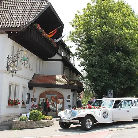 Flair Gruener Baum Szálloda 3*