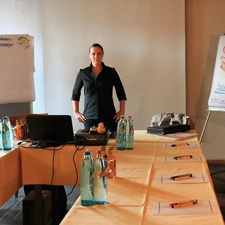 Flair Gruener Baum Szálloda 3*