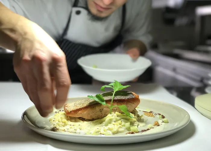 Flair Gruener Baum Hotel 3*